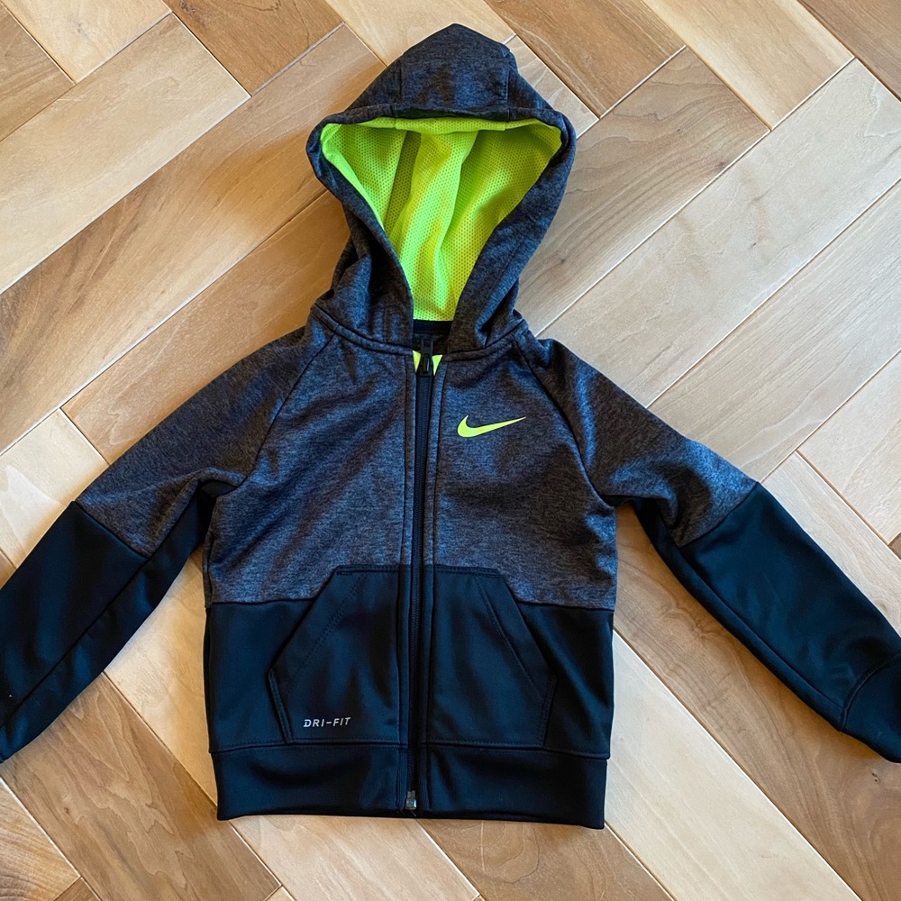 Nike dri-fit zip up jacket